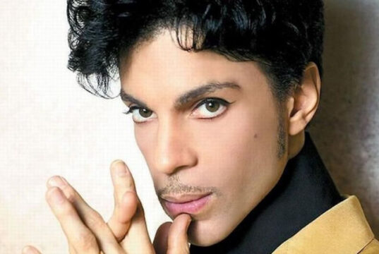 Ritratto di Prince Roger Nelson, il genio di Minneapolis scomparso dieci anni fa